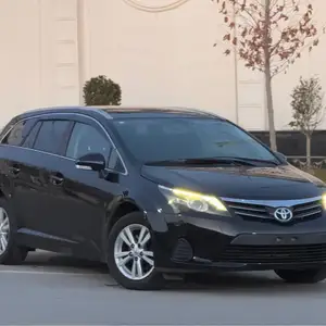 Toyota Avensis, 2014