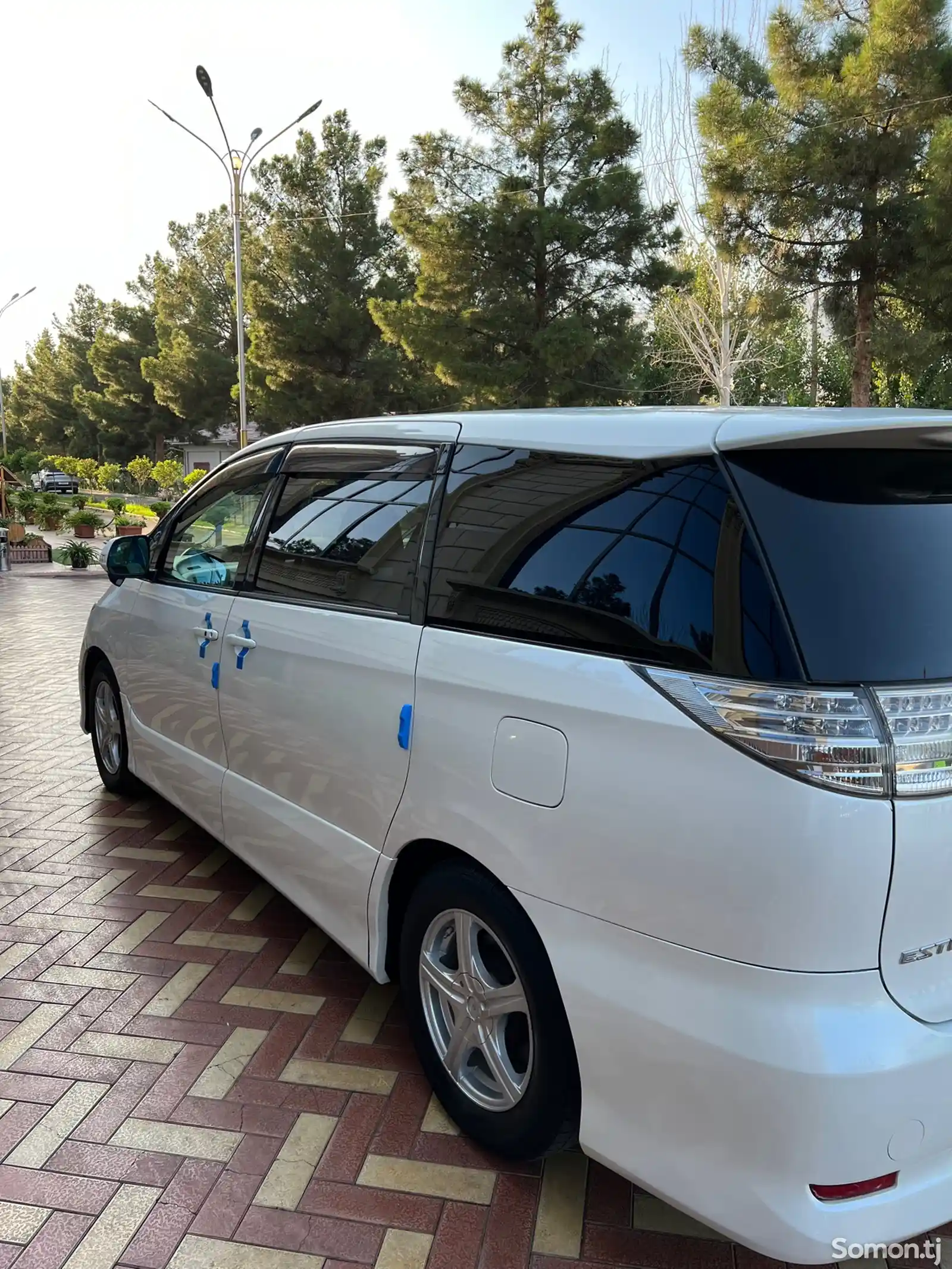 Toyota Estima, 2008-3