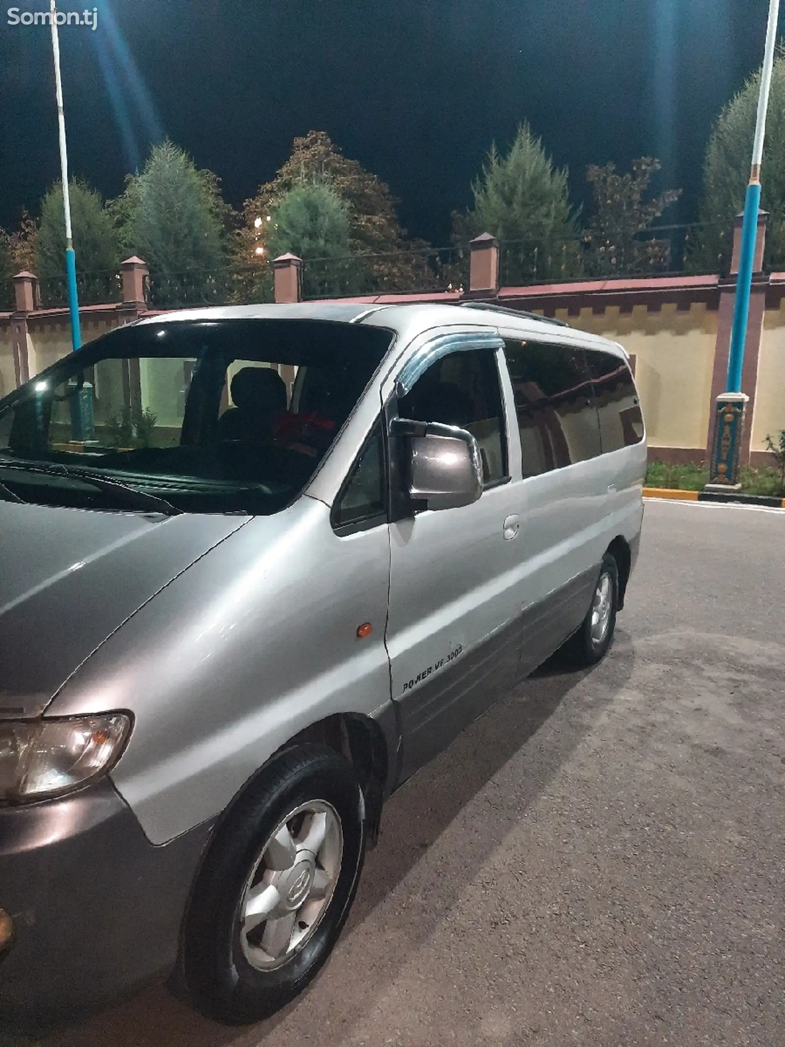 Hyundai Starex, 2001-1