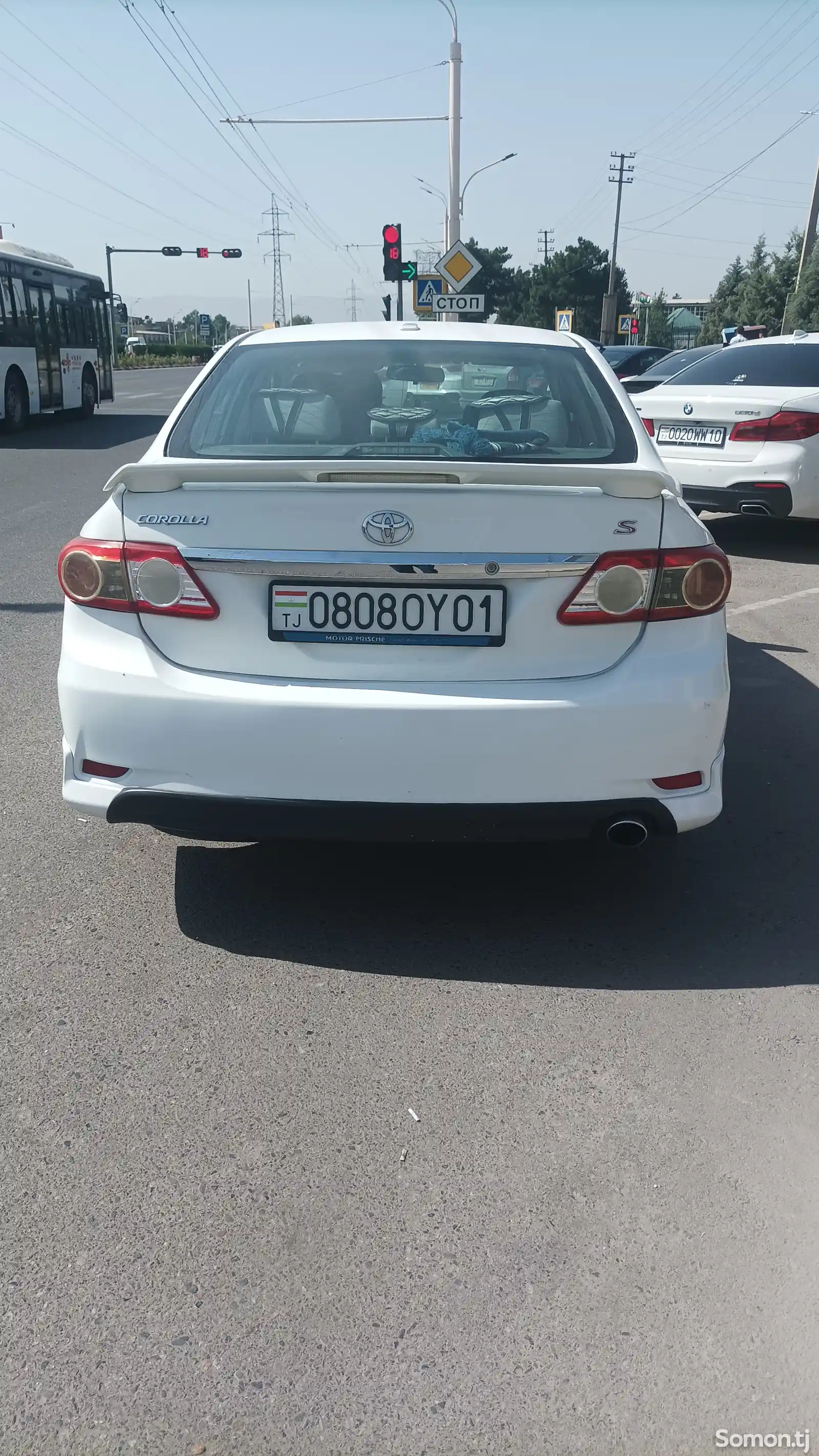 Toyota Corolla, 2010-3