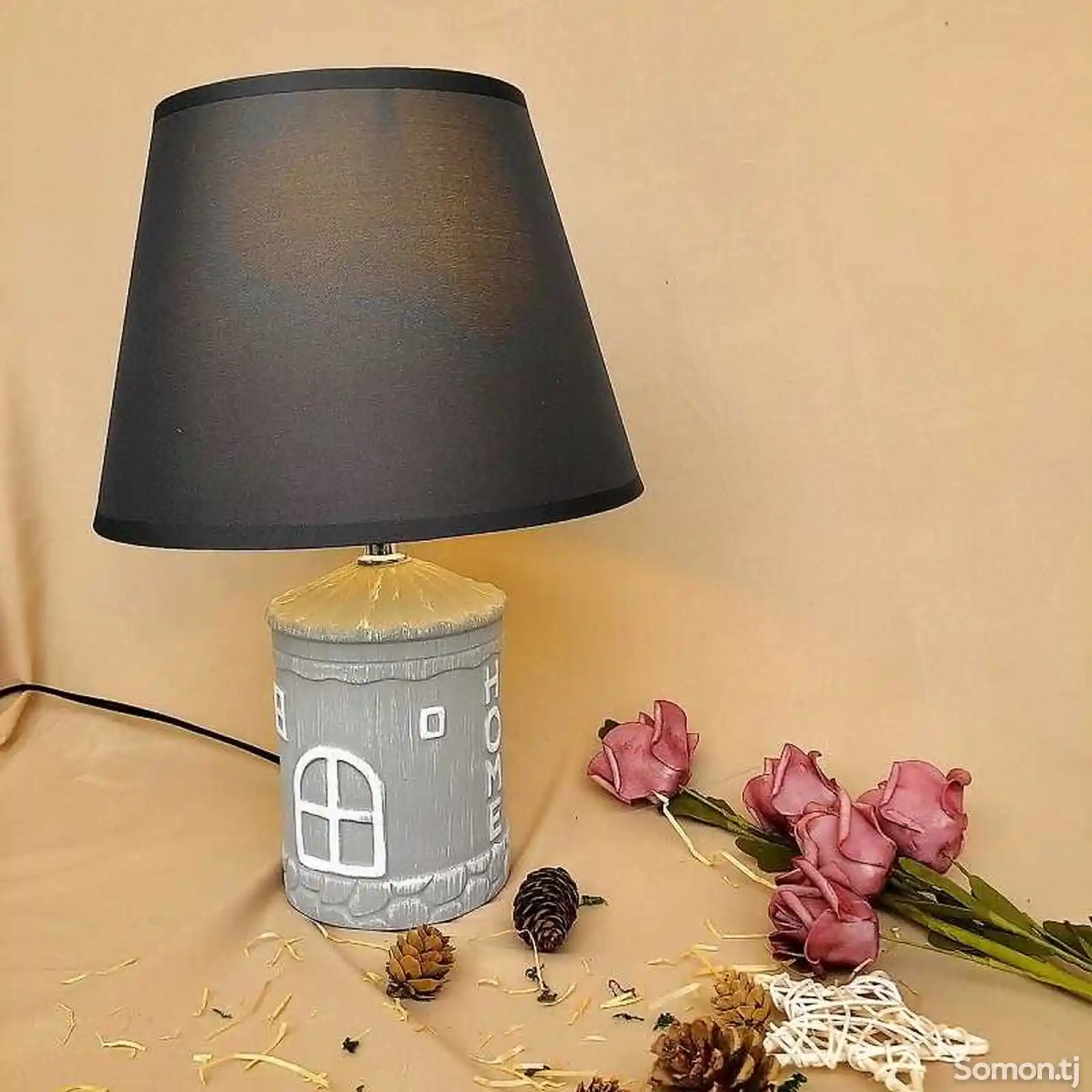 Декоративная настольная лампа-4