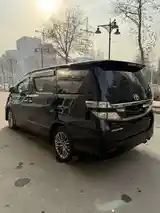 Toyota Vellfire, 2014-3