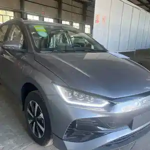 BYD E2, 2024