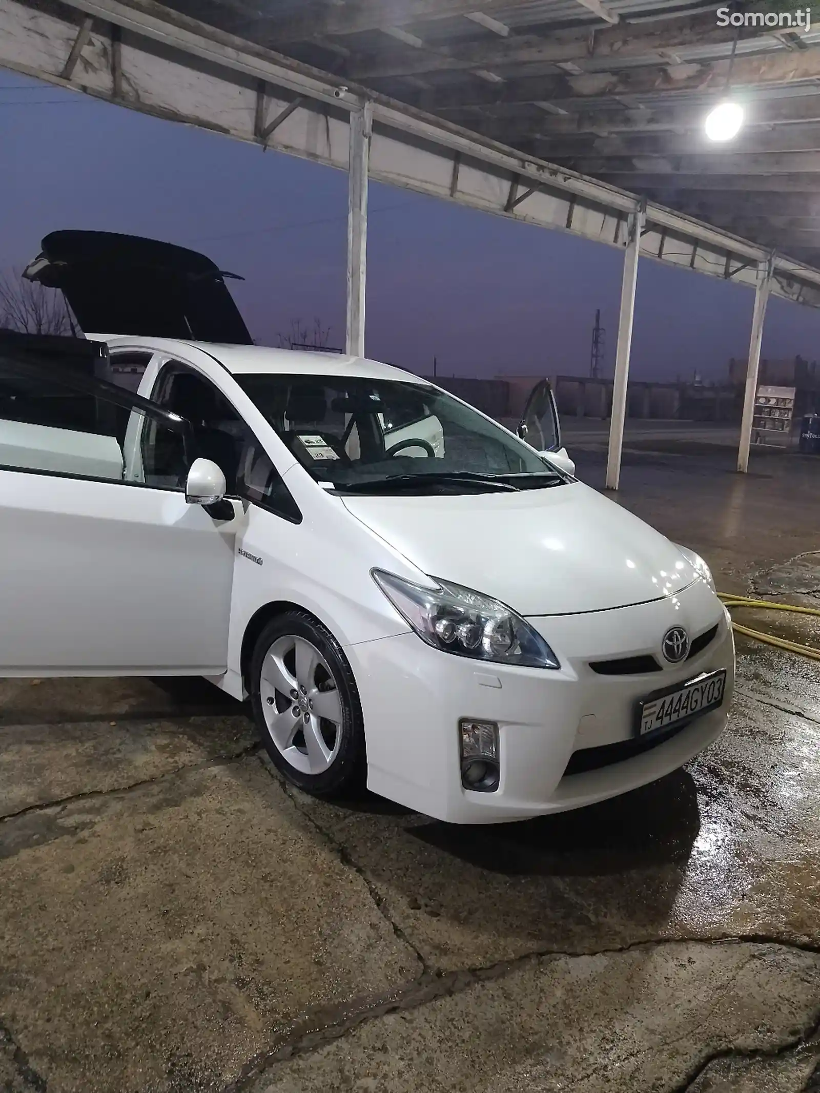 Toyota Prius, 2009-2