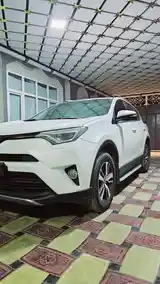 Toyota RAV 4, 2017-3