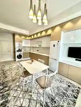 2-комн. квартира, 14 этаж, 121м², Таможня, пайкар-4