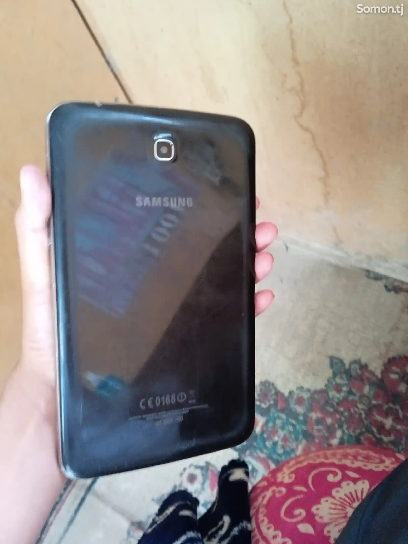 Планшет Samsung Galaxy Tab 3-1