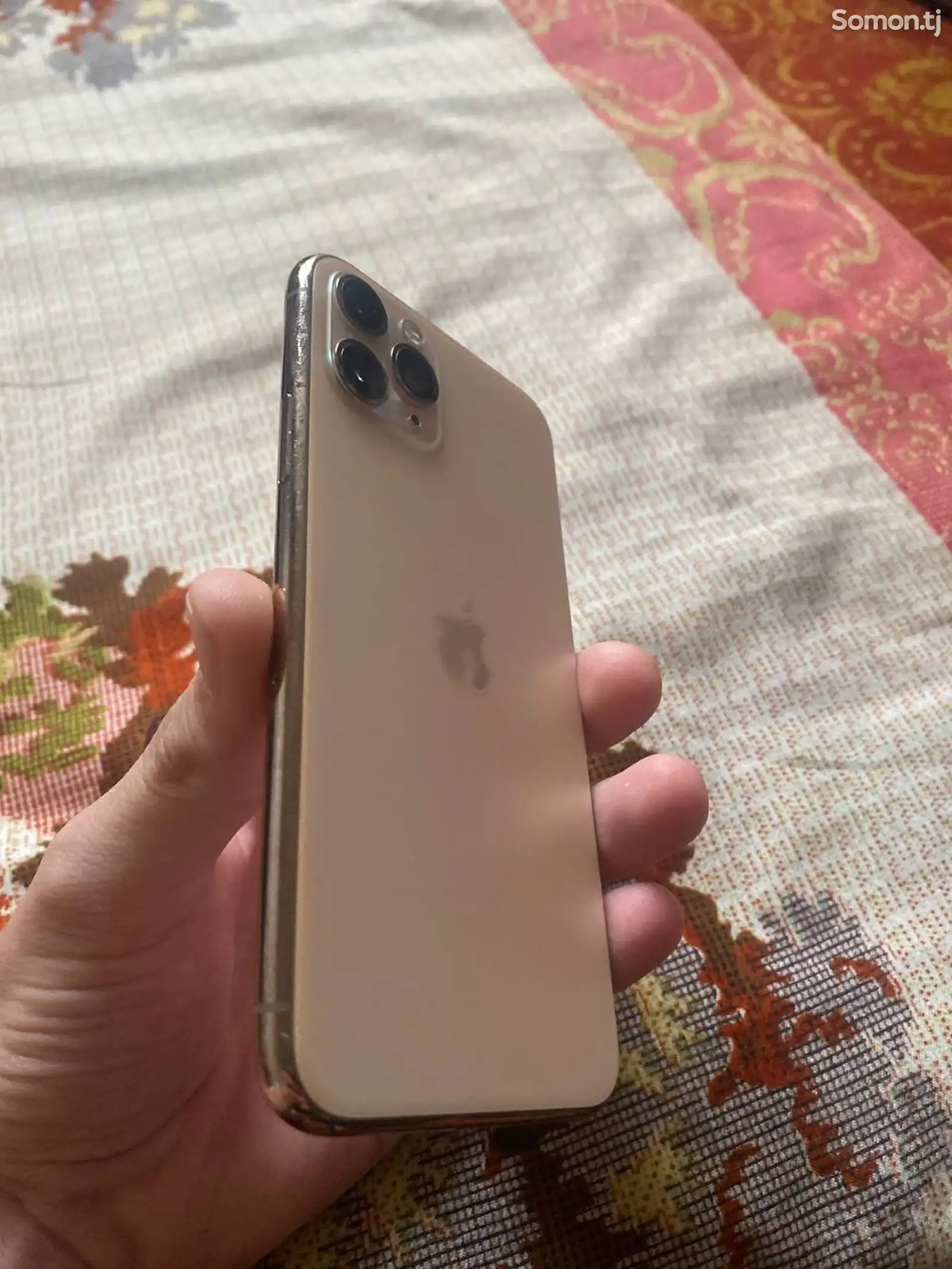 Apple iPhone 11 Pro, 256 gb, Gold-1