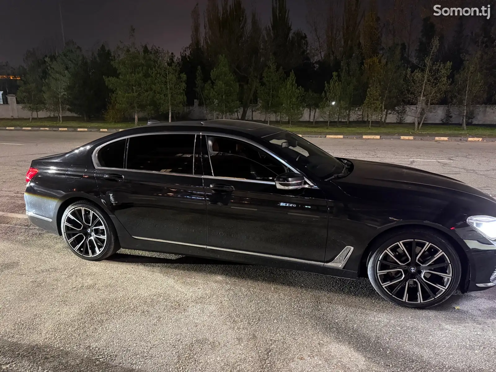 BMW 7 series, 2017-1