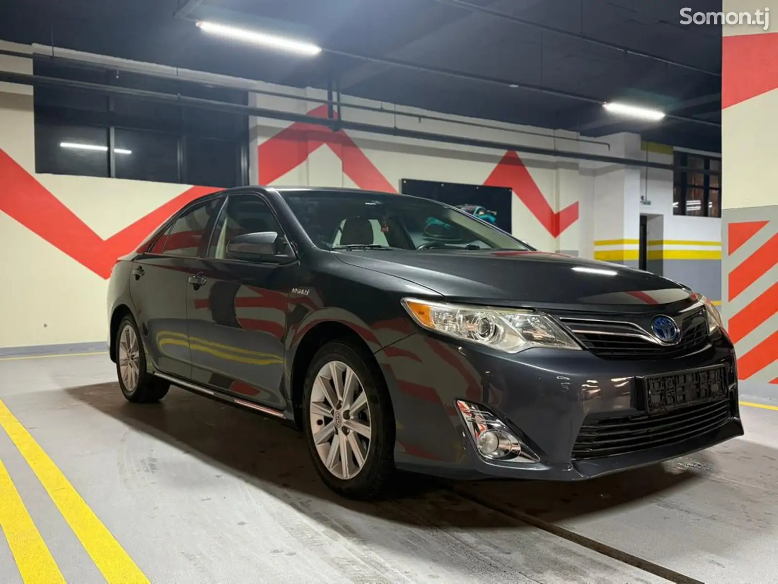 Toyota Camry, 2012-1