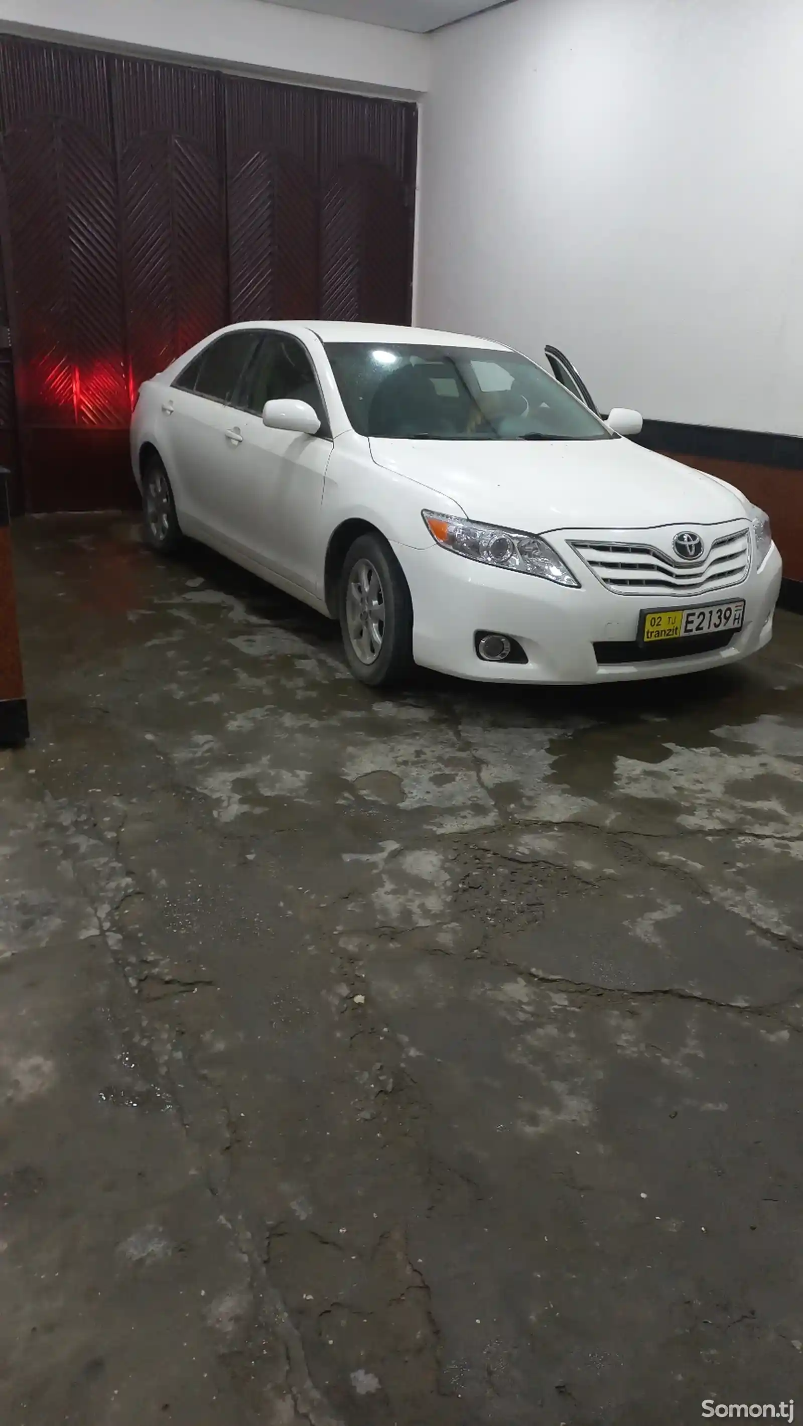 Toyota Camry, 2011-9