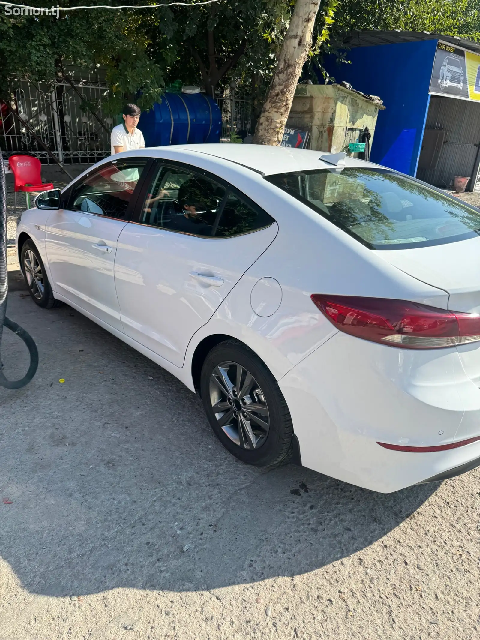 Hyundai Elantra, 2018-4