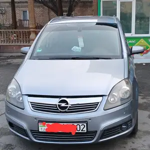 Opel Zafira, 2007