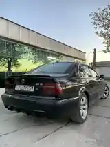 BMW M5, 1998-4