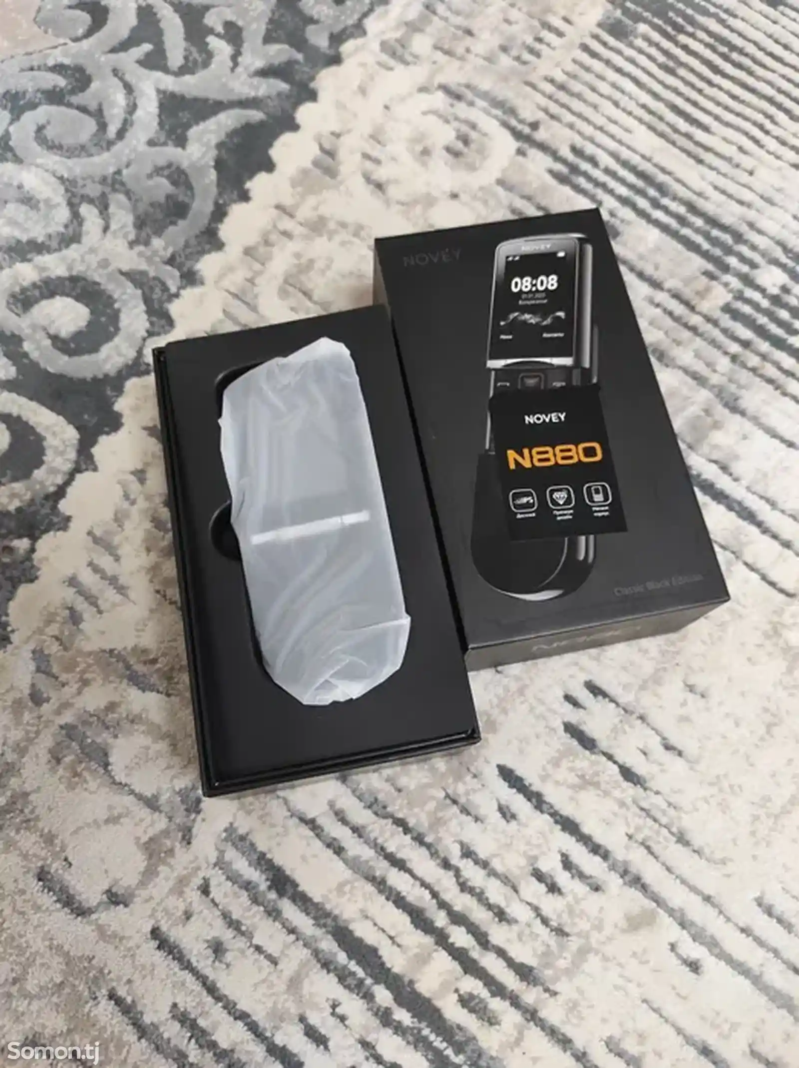 Novey N880 Classic Black Edition-3