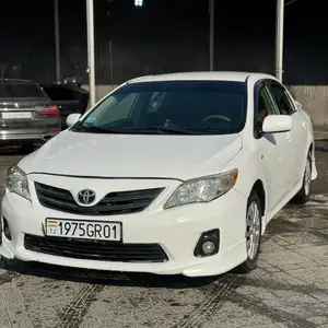 Toyota Corolla, 2013