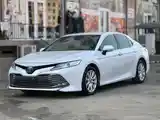 Toyota Camry, 2017-3