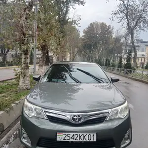 Toyota Camry, 2014