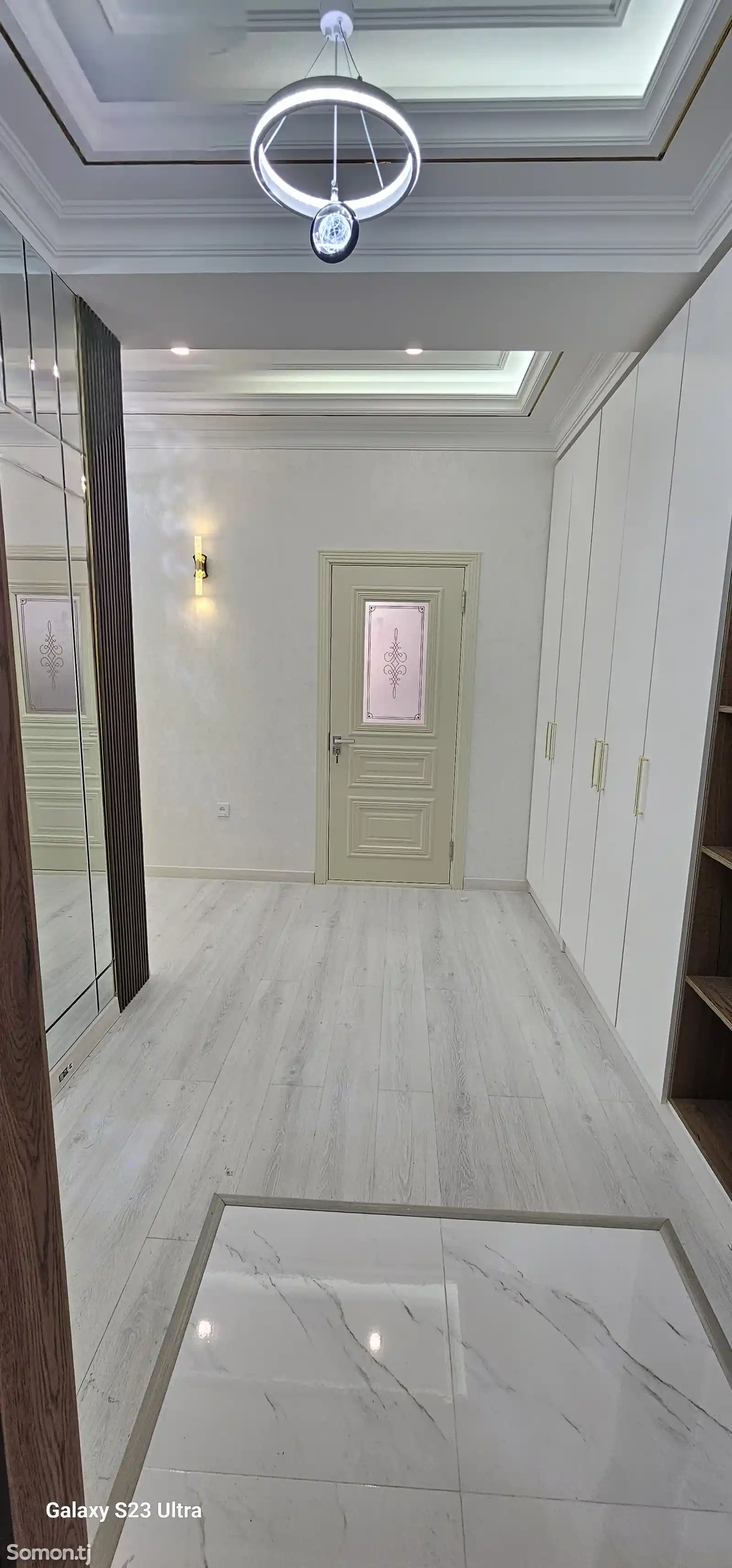 3-комн. квартира, 13 этаж, 142 м², Центр,Овир-5