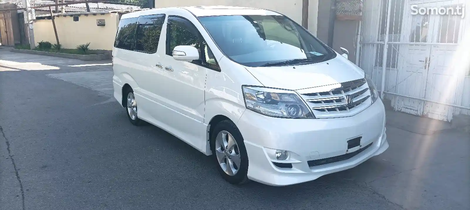 Toyota Alphard, 2008-4