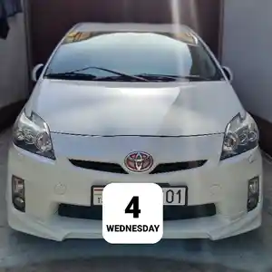 Toyota Prius, 2011