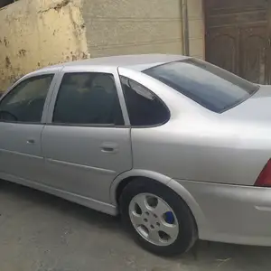 Opel Vectra B, 2000