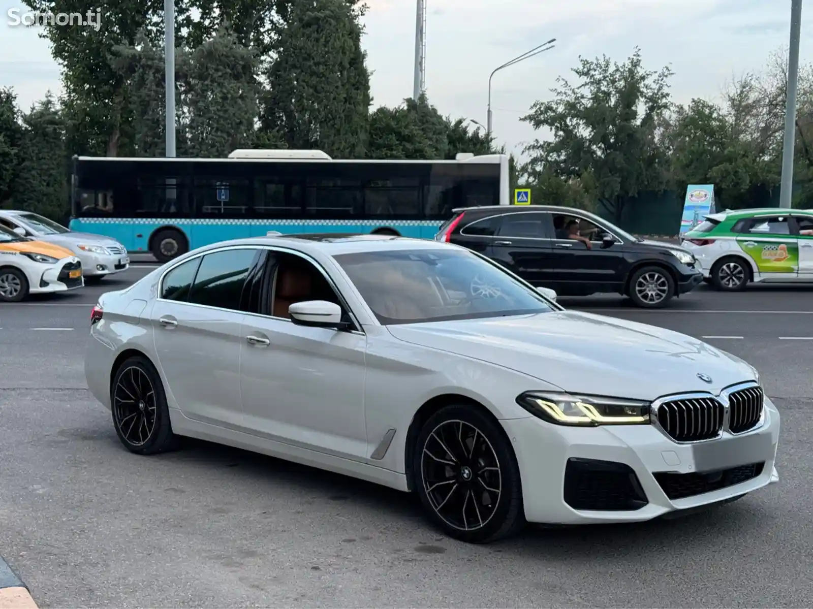 BMW 5 series, 2019-3