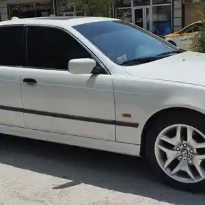 BMW 5 series, 1999