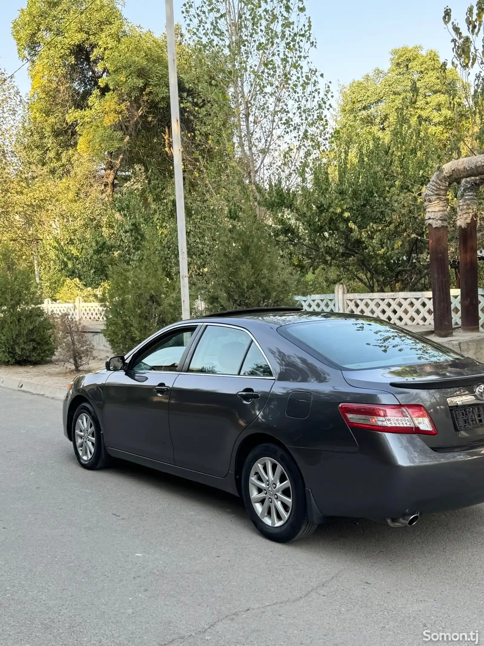 Toyota Camry, 2011-1