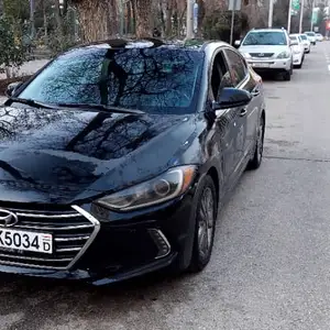 Hyundai Elantra, 2017