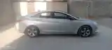 Hyundai Sonata, 2010-11