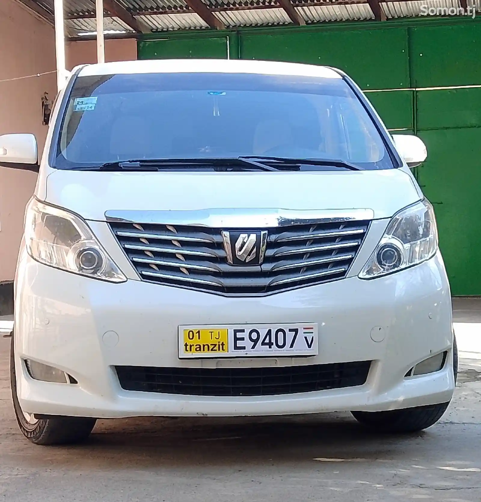 Toyota Alphard, 2009-1