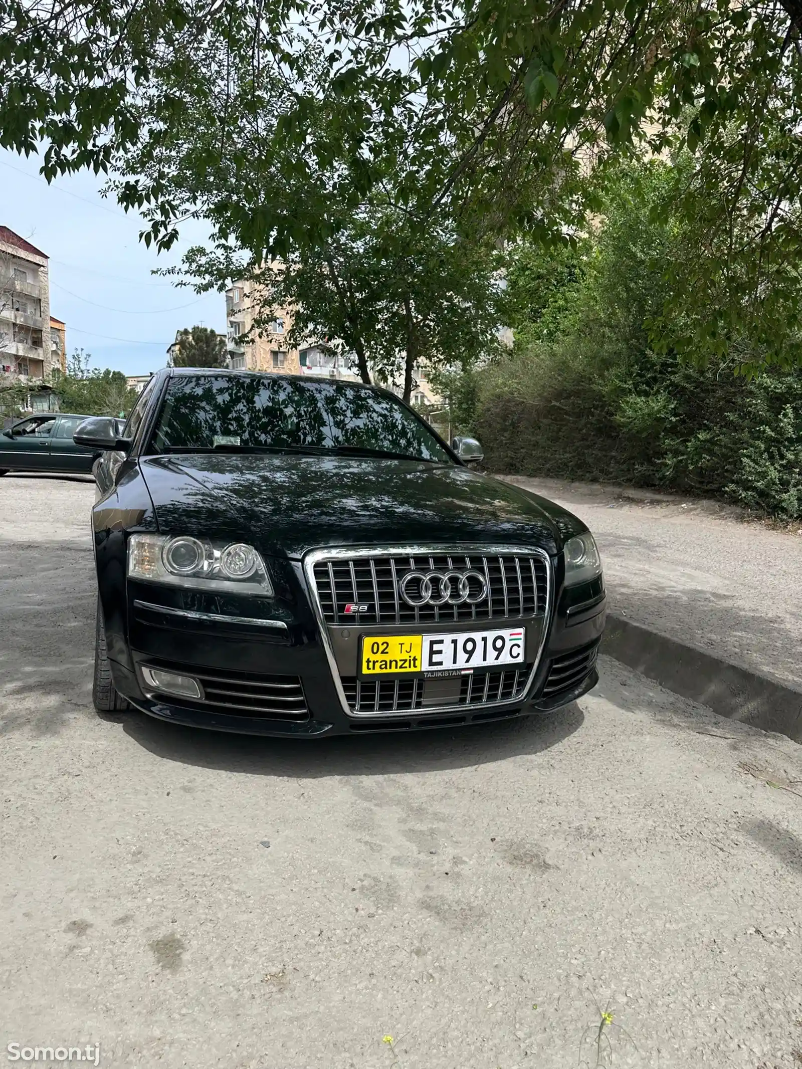 Audi A8, 2010-1