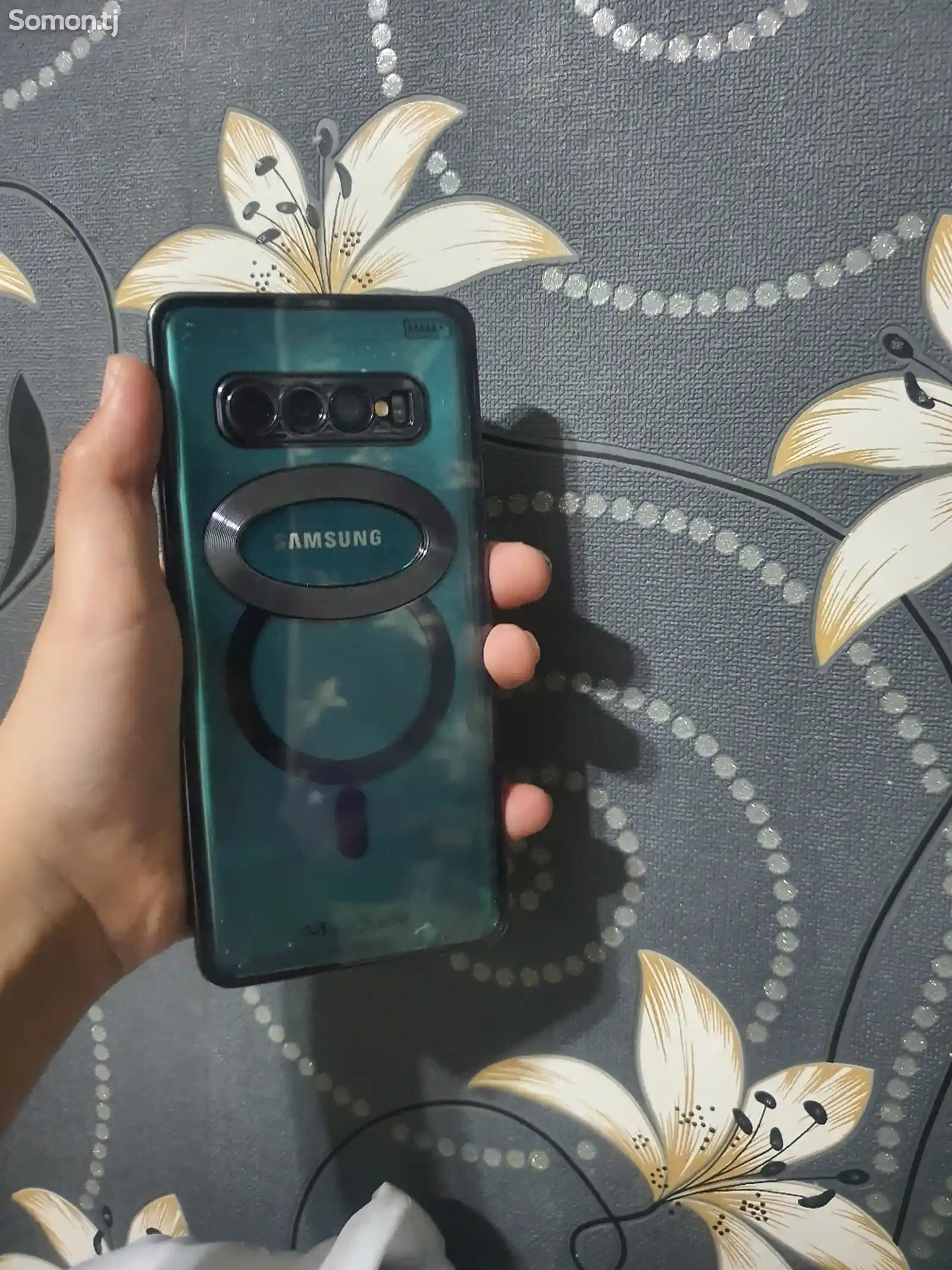 Samsung Galaxy S10+-6