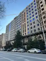 1-комн. квартира, 9 этаж, 82 м², Зелёный базар-4