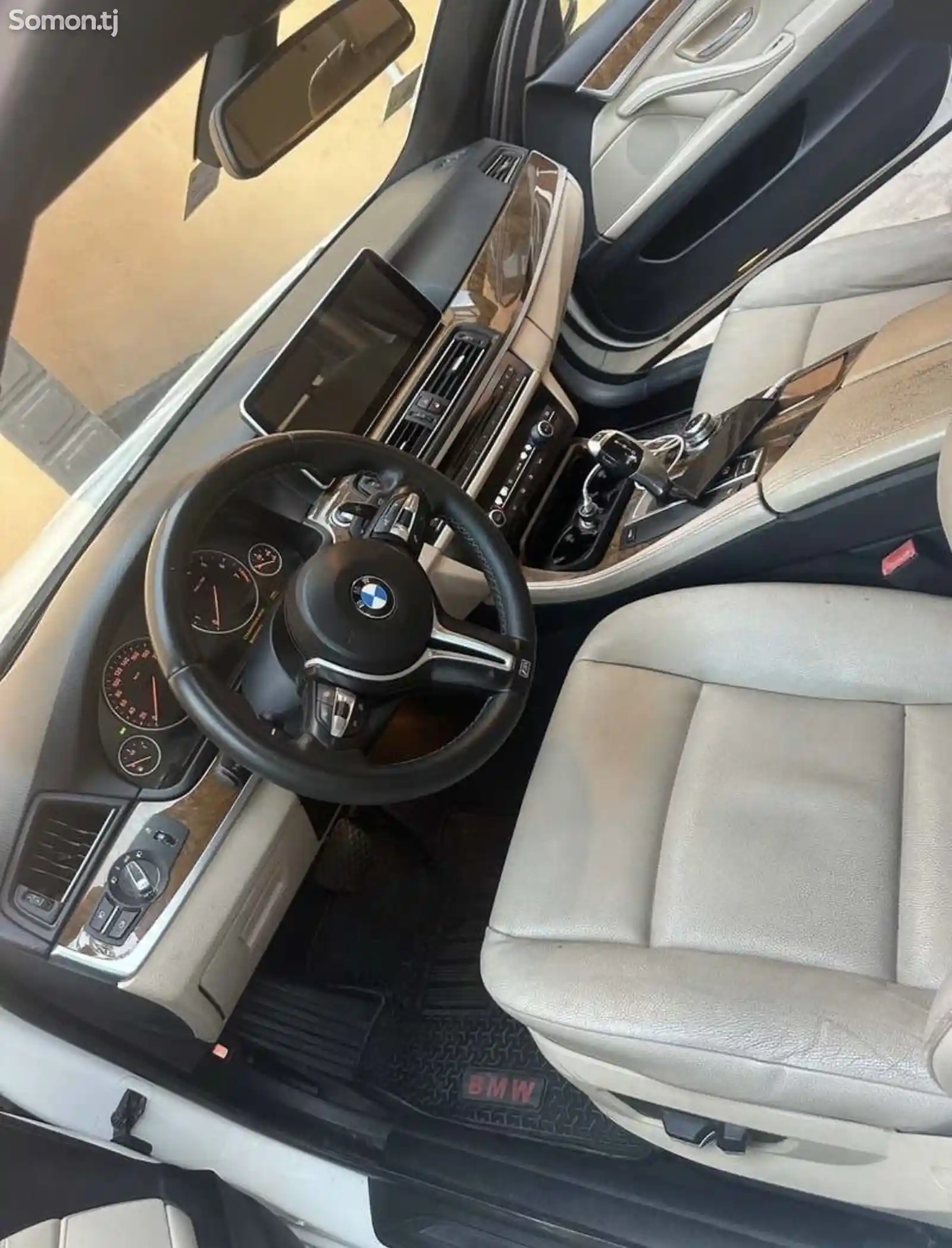 BMW 5 series, 2012-4