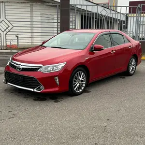 Toyota Camry, 2015