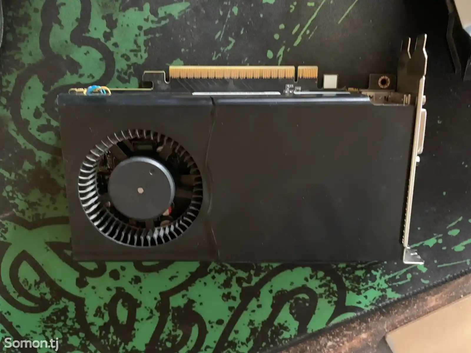 Видеокарта GTX550TI 1ГБ-1