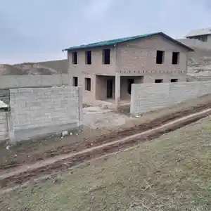 Продажа постройки с земельным участком 6 сот.,Шурчашма