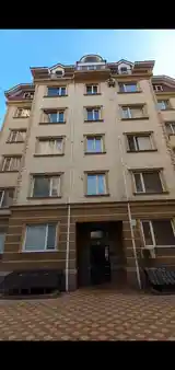 2-комн. квартира, 1 этаж, 65 м², 19 мкр-9