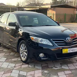 Toyota Camry, 2011