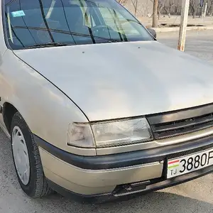 Opel Vectra A, 1991