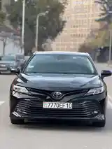 Toyota Camry, 2020-2