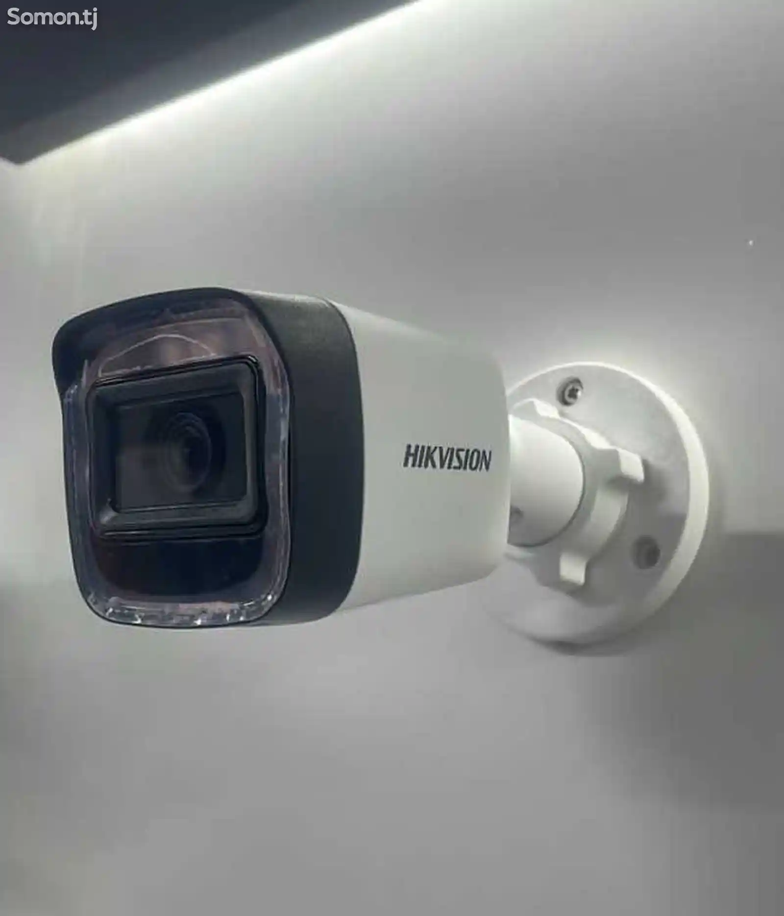 Аналоговая камера Hikvision DS-2CE16HOT-ITPF