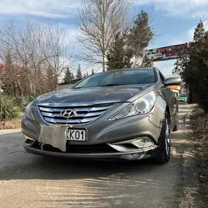 Hyundai Sonata, 2013