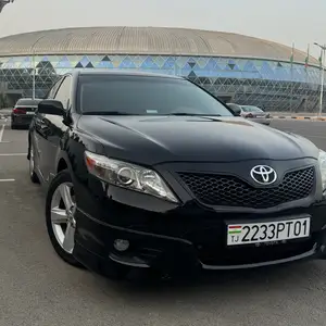 Toyota Camry, 2011