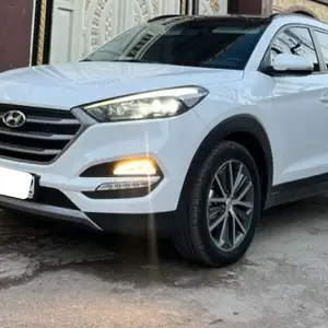 Hyundai Tucson, 2016