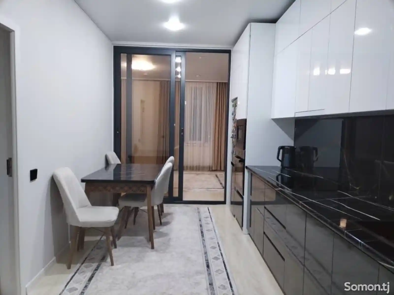 3-комн. квартира, 11 этаж, 85м², Караболо-4