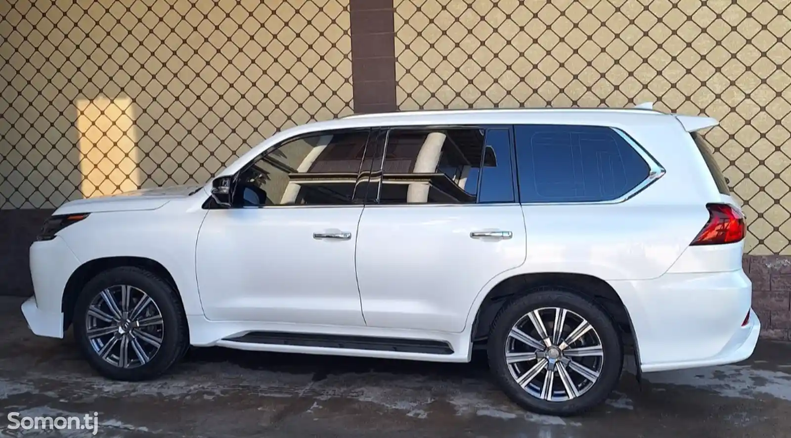 Lexus LX series, 2017-3