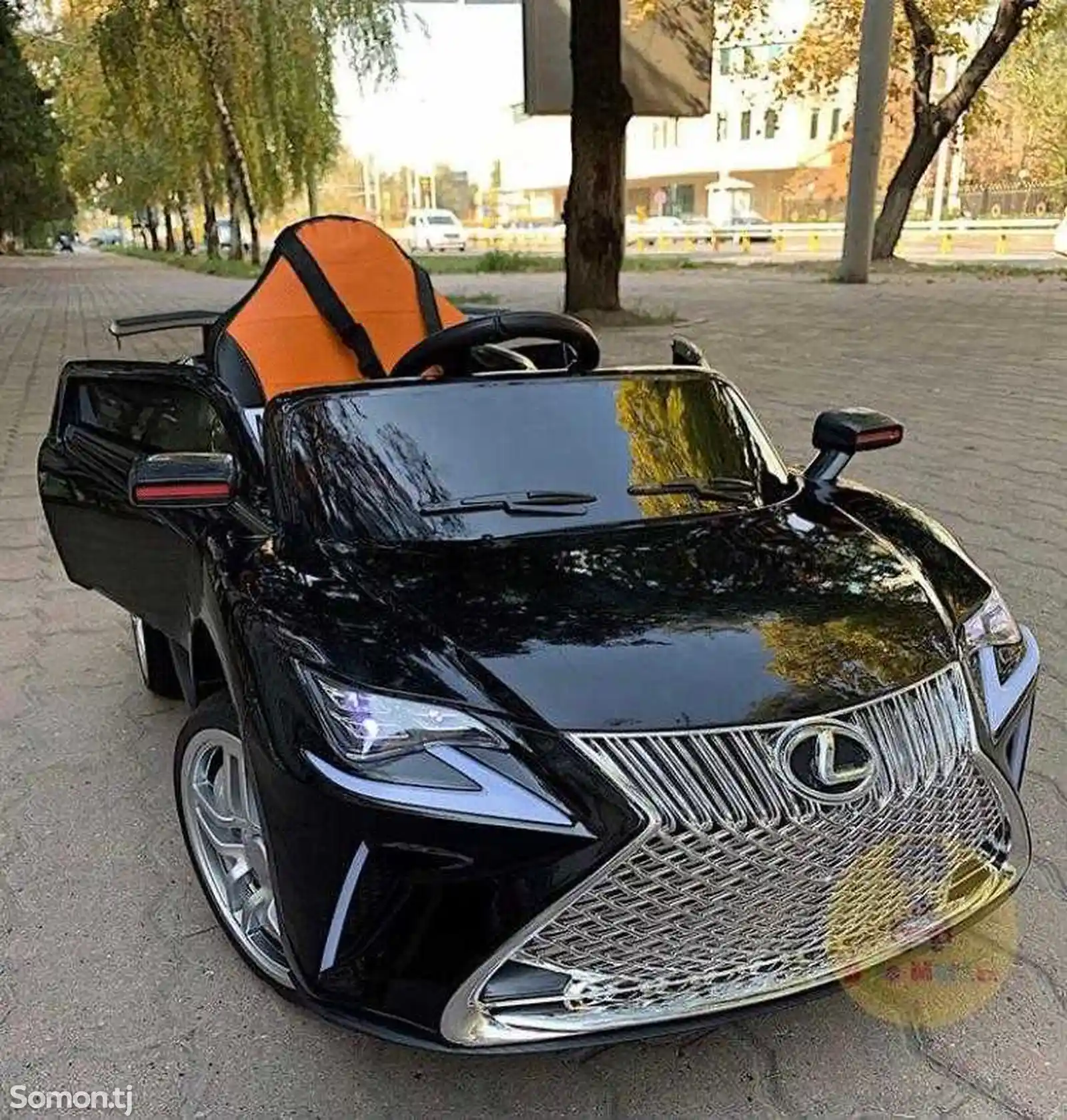 Детская машинка Lexus-2